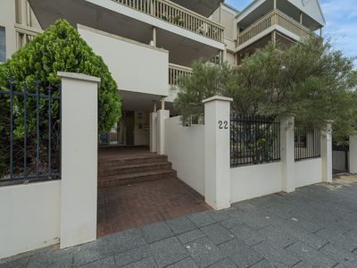 8/22 Nile Street, East Perth