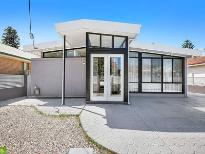 41 Hopewood Crescent, Fairy Meadow