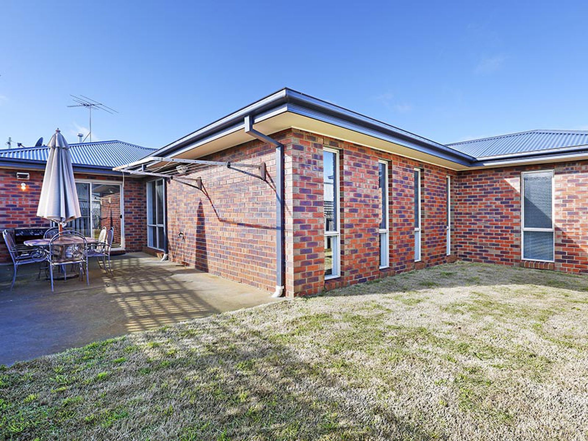 2 / 5 Weddell Road, North Geelong