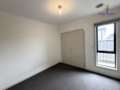 3 / 6 Equine Court, Tarneit
