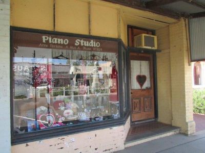 19-25 Federal Street, Rainbow