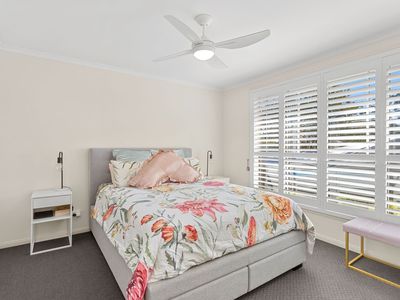 8 Thora Close, Forster