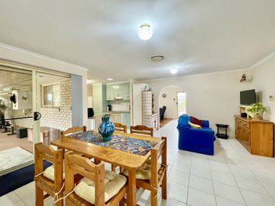 9 Arwon Close, Point Vernon