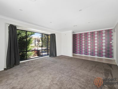 19 Patrick White Circuit, Franklin