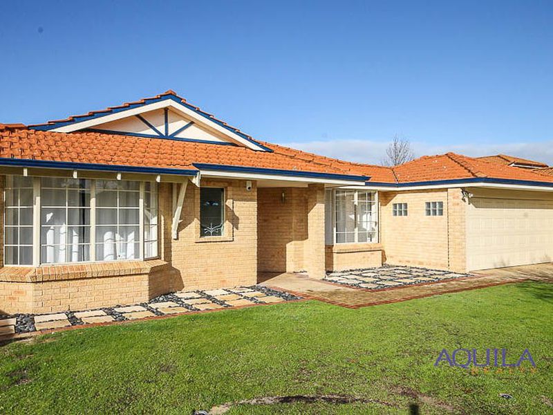 32 Radiata, Ellenbrook