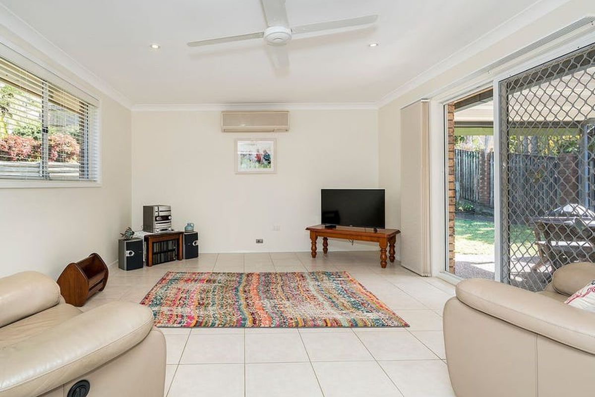 90 Gilda Drive, Narara