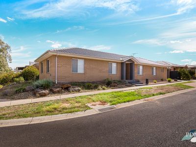 2 Fortescue Boulevard, Wyndham Vale