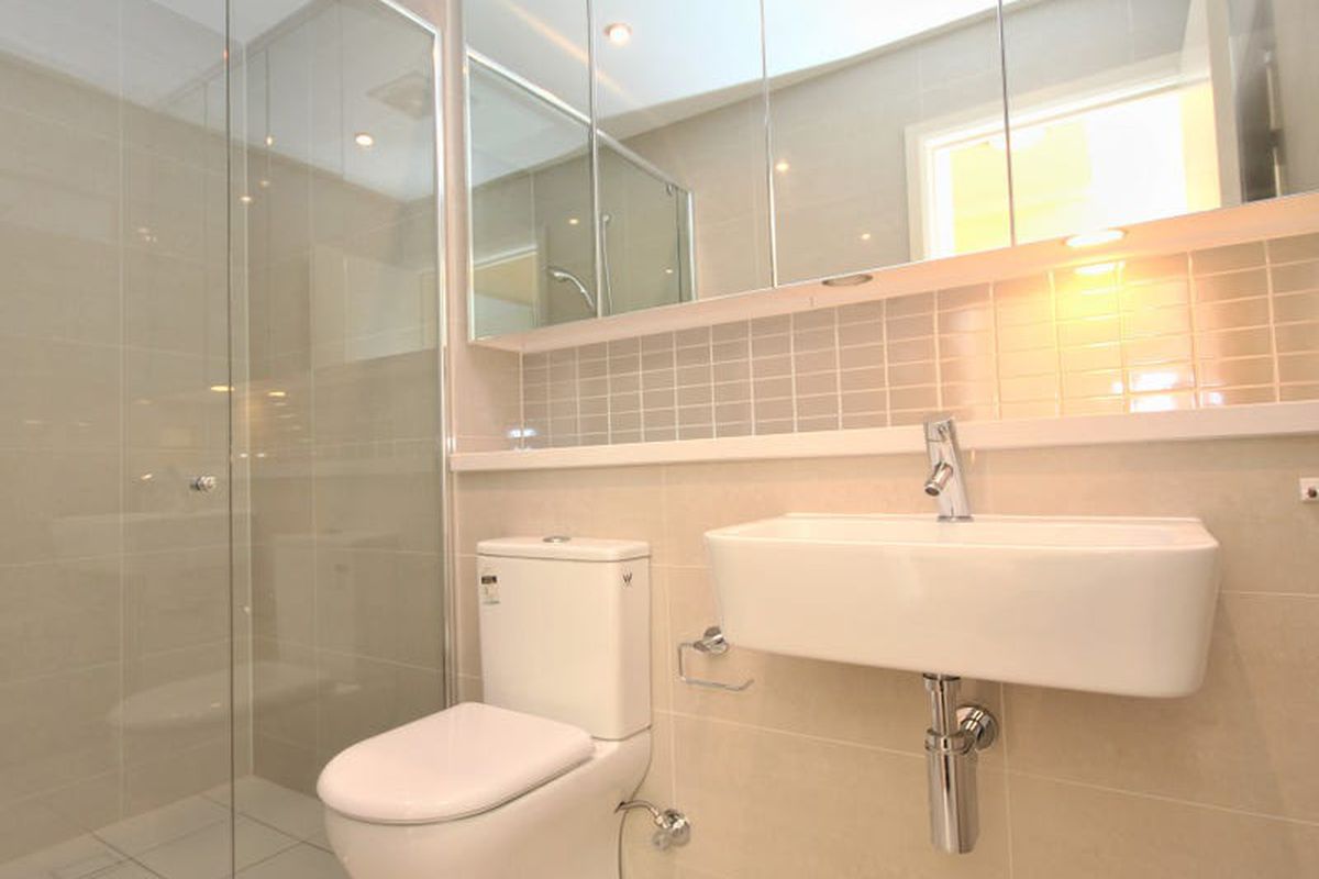 50 / 1 Timbrol Avenue, Rhodes