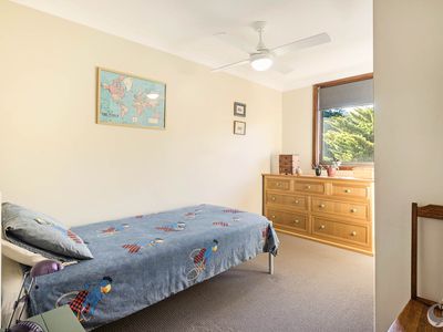 34 Lakeside Drive, Kianga