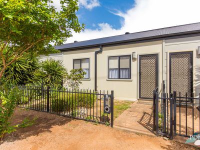 7 / 2-6 Kelly Street, Werribee