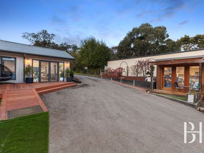 77 North Mountain Road, Heathcote Junction