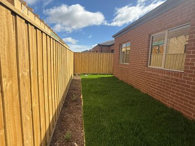 22 Lodge Way, Werribee