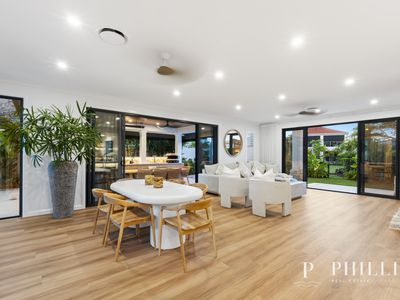2566 Cressbrook Drive, Hope Island