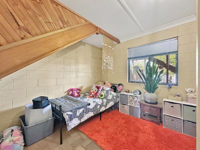 10 Conquest Crescent, Tanilba Bay