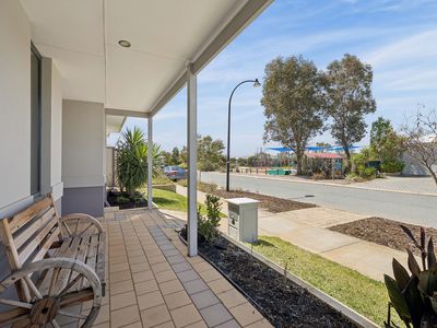 11 Terracina Parkway, Piara Waters