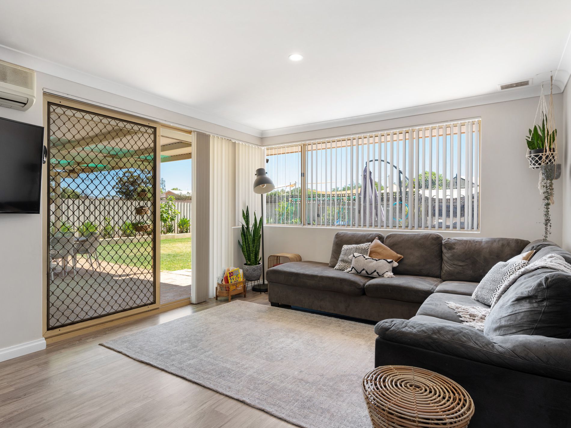 14 Fimister Lane, Hannans