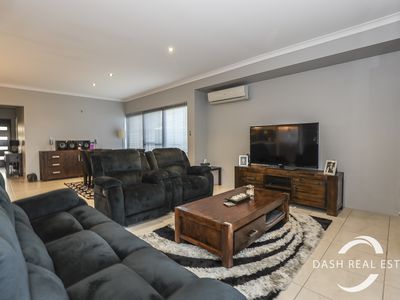 6 Mamoose Road, Banksia Grove
