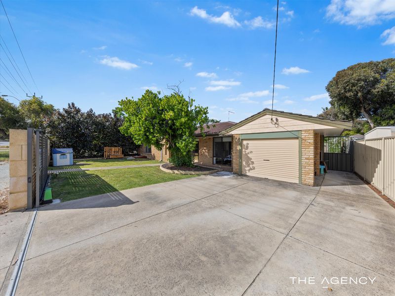 2 Little Rush Close, South Lake