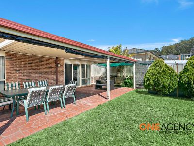 100 Daintree Drive, Albion Park