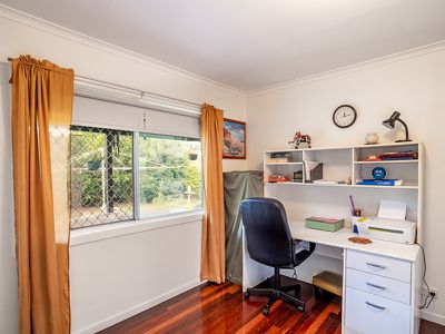 33 PARADISE STREET, Point Vernon