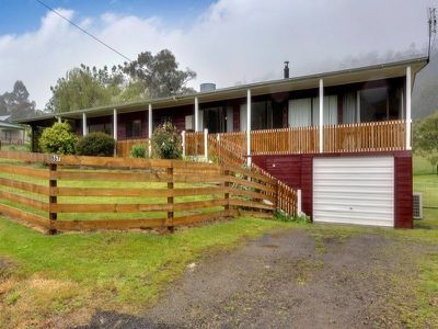 867 Woodbridge Hill Road, Gardners Bay