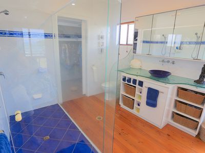 142 Schofield Parade, Keppel Sands