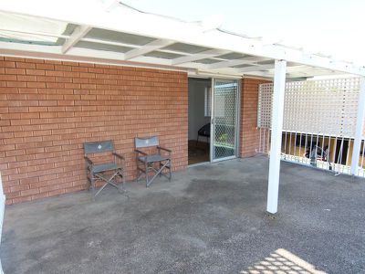 8 / 9 Baird Street, Tuncurry