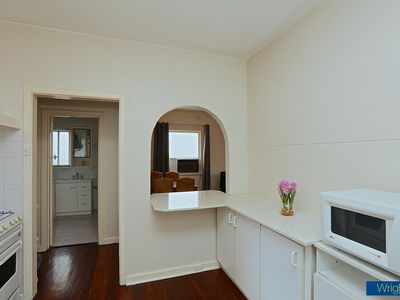 10 / 29 Hill St, Perth