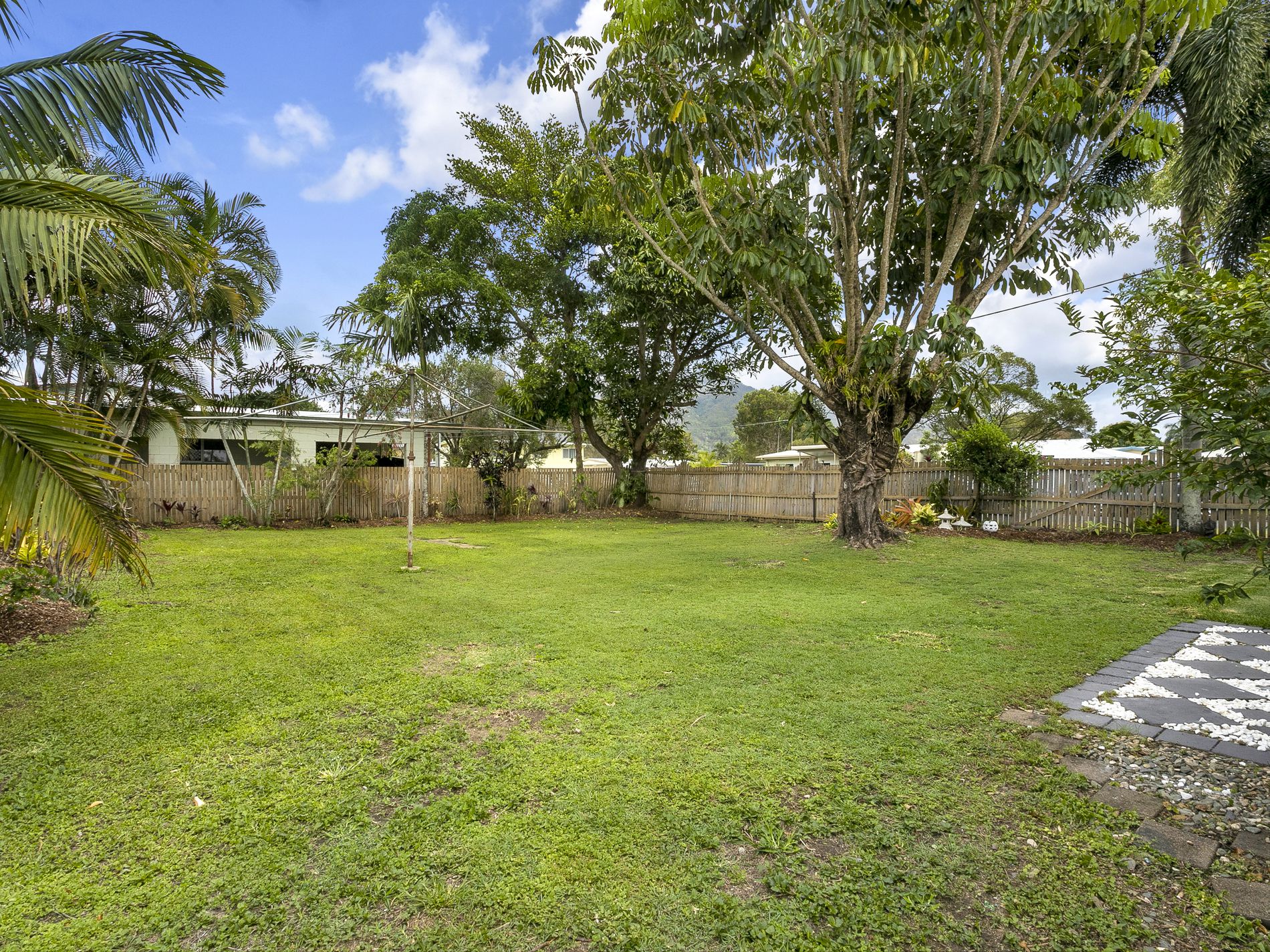 85 Tills Street, Westcourt