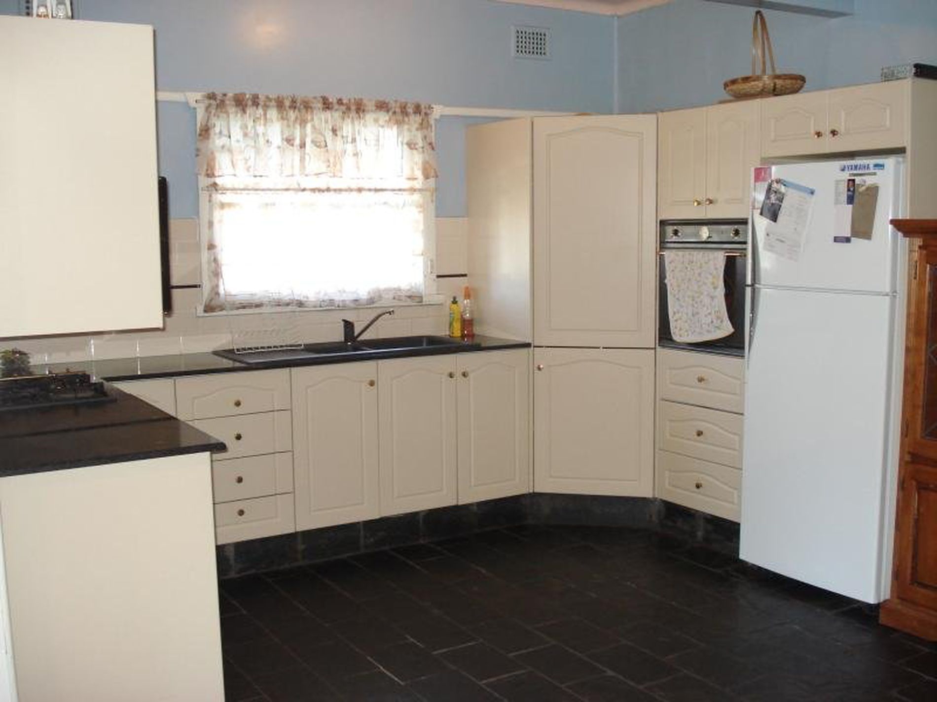 65 Juno Parade, Greenacre