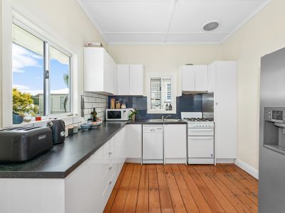 14 Dunellan Street, Greenslopes