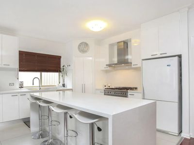 47 Wyperfeld Circuit, Caroline Springs