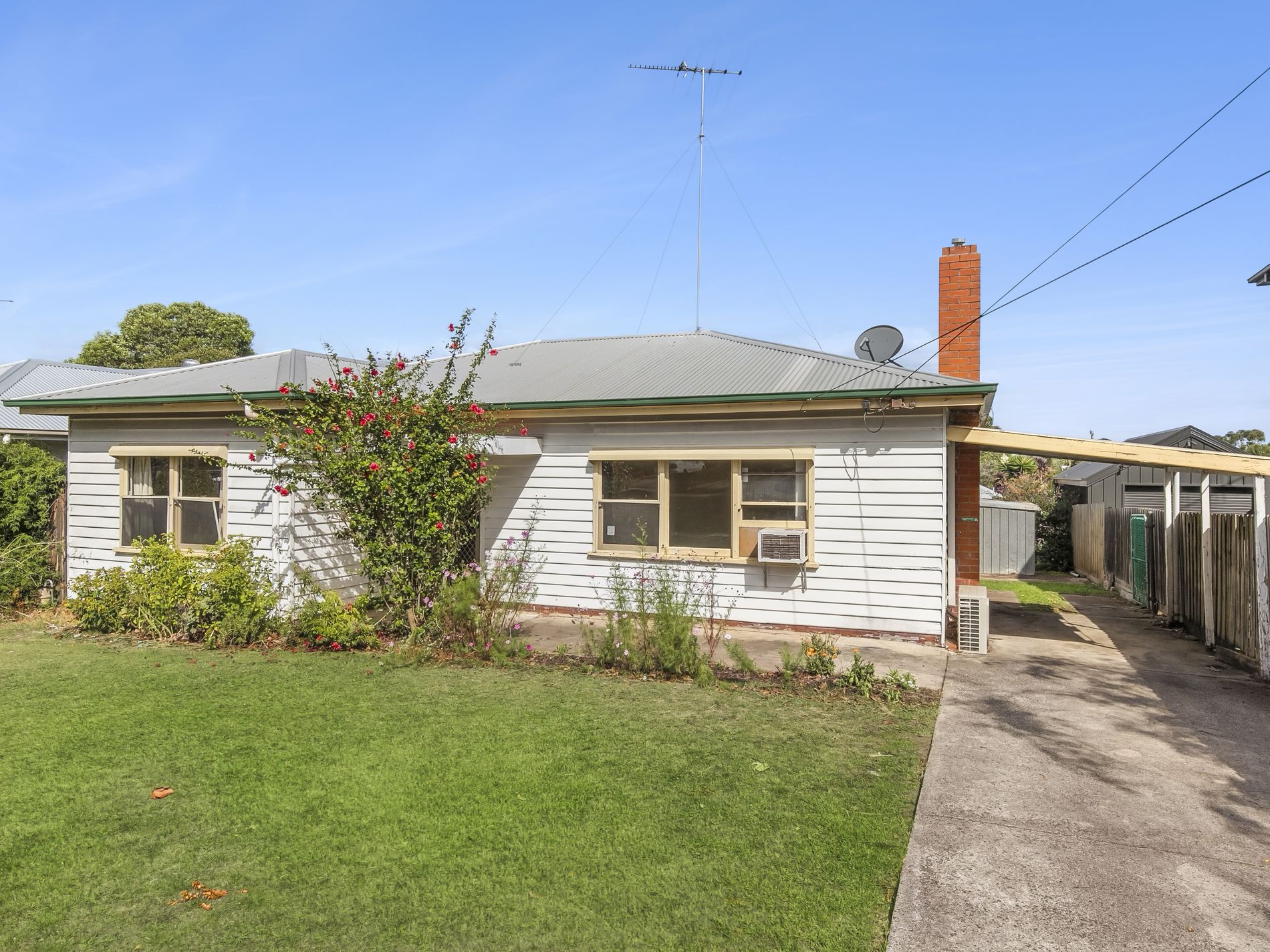 23 Cambra Road, Belmont