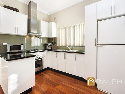 128 Dennis Street, Lakemba