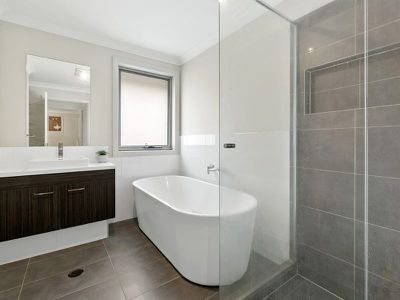 86 Brinsley Avenue, Schofields