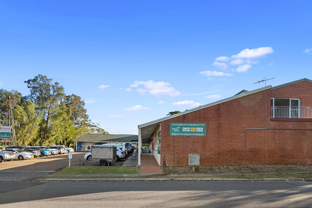 Shop 1 / 1-3 Laurina Avenue, Yarrawarrah
