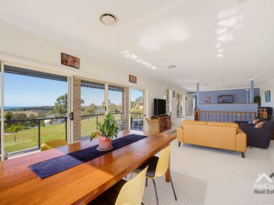 22 Headland Drive, Hallidays Point
