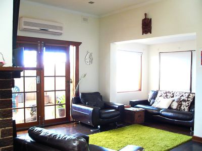 2 Moorland Avenue, Beverley