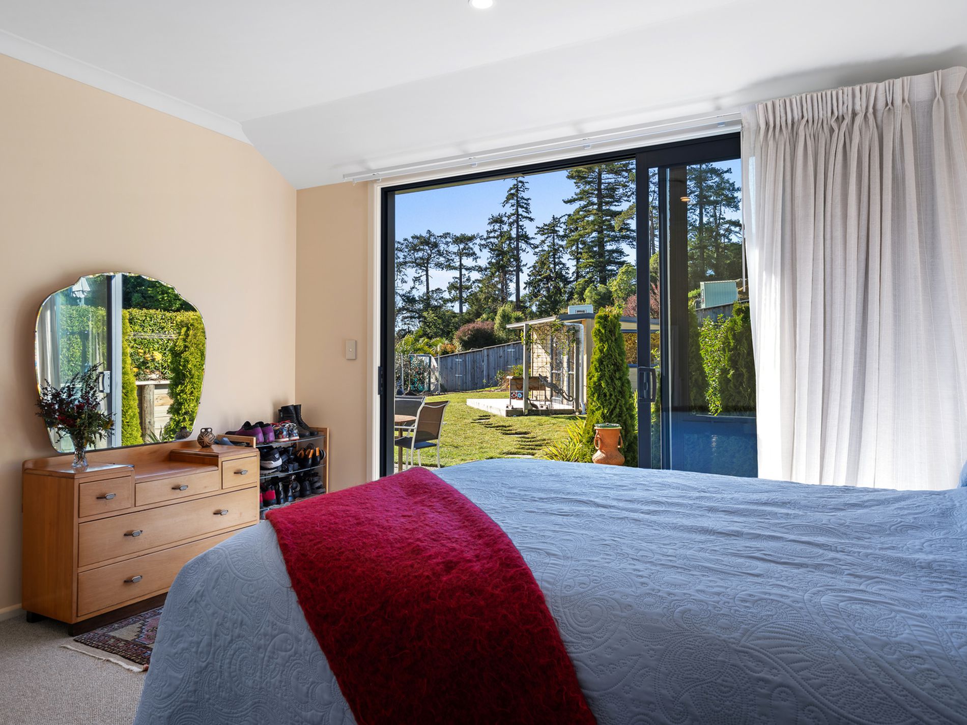 221 The Ridgeway, Stoke
