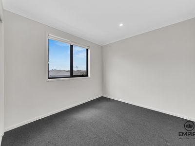1 Parapet Lane, Clyde North