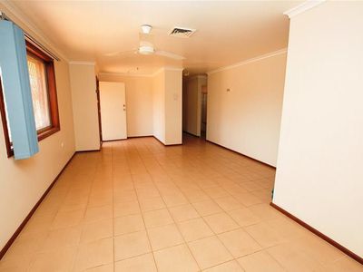 8 Koombana Avenue, South Hedland