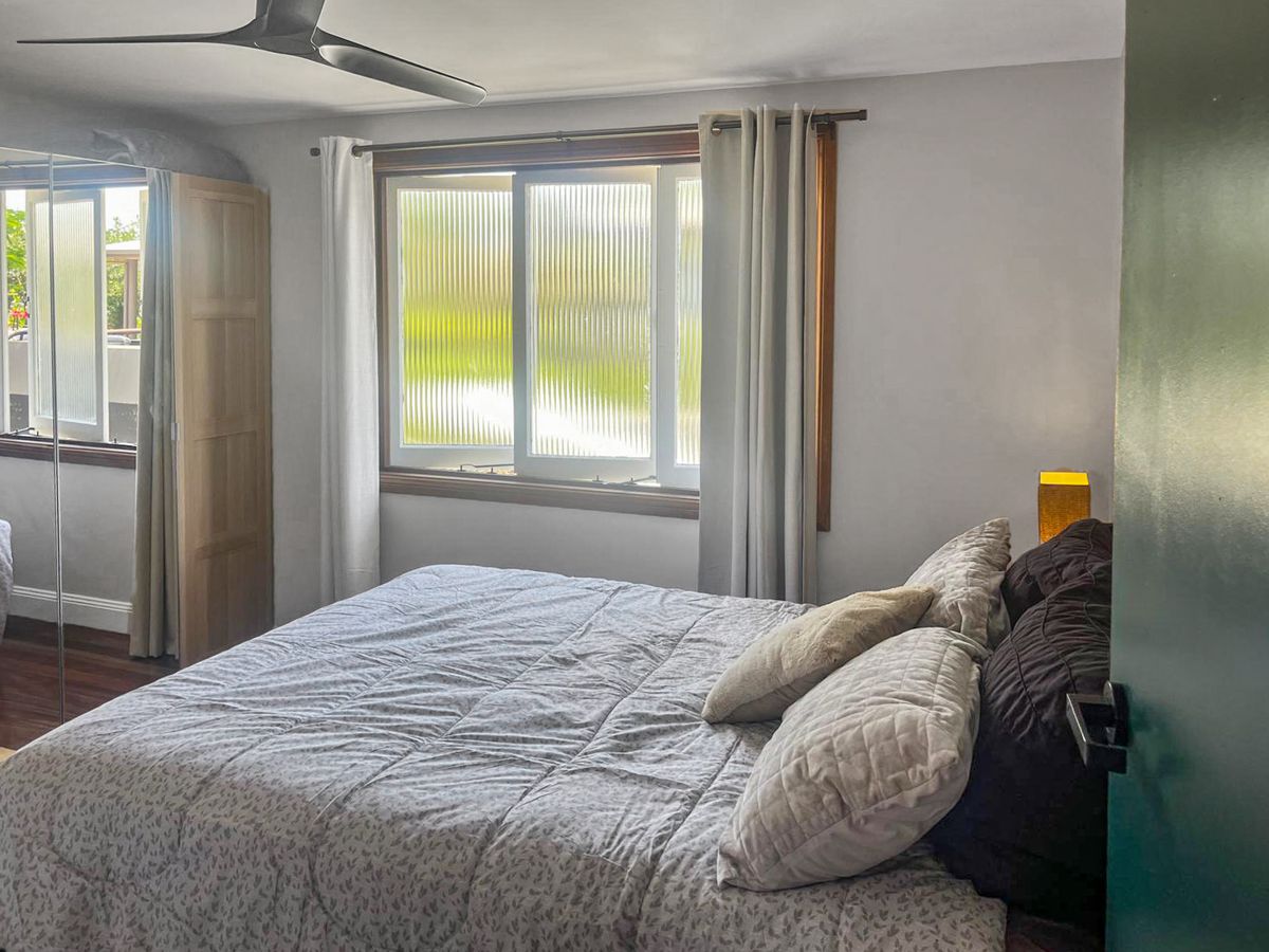 50 Golf Links Road, Atherton