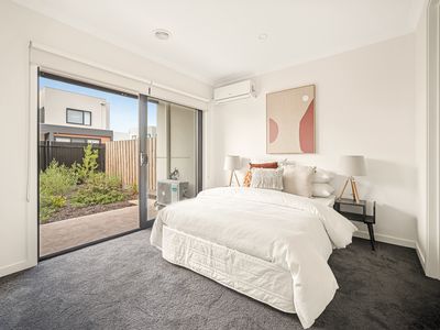 16 Wallagoot Walk, Carrum Downs