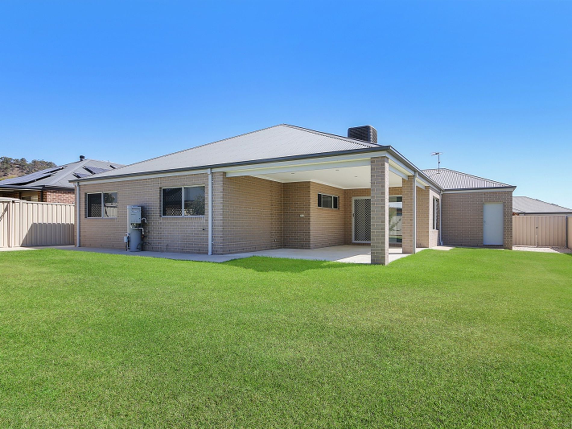 4 MCDOUGALL GROVE, Wodonga