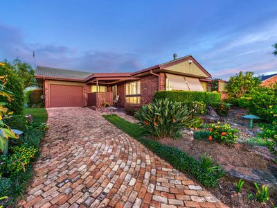 12 Ambrosius Street, Carindale