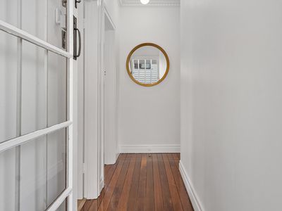 8 Miller Street, North Booval