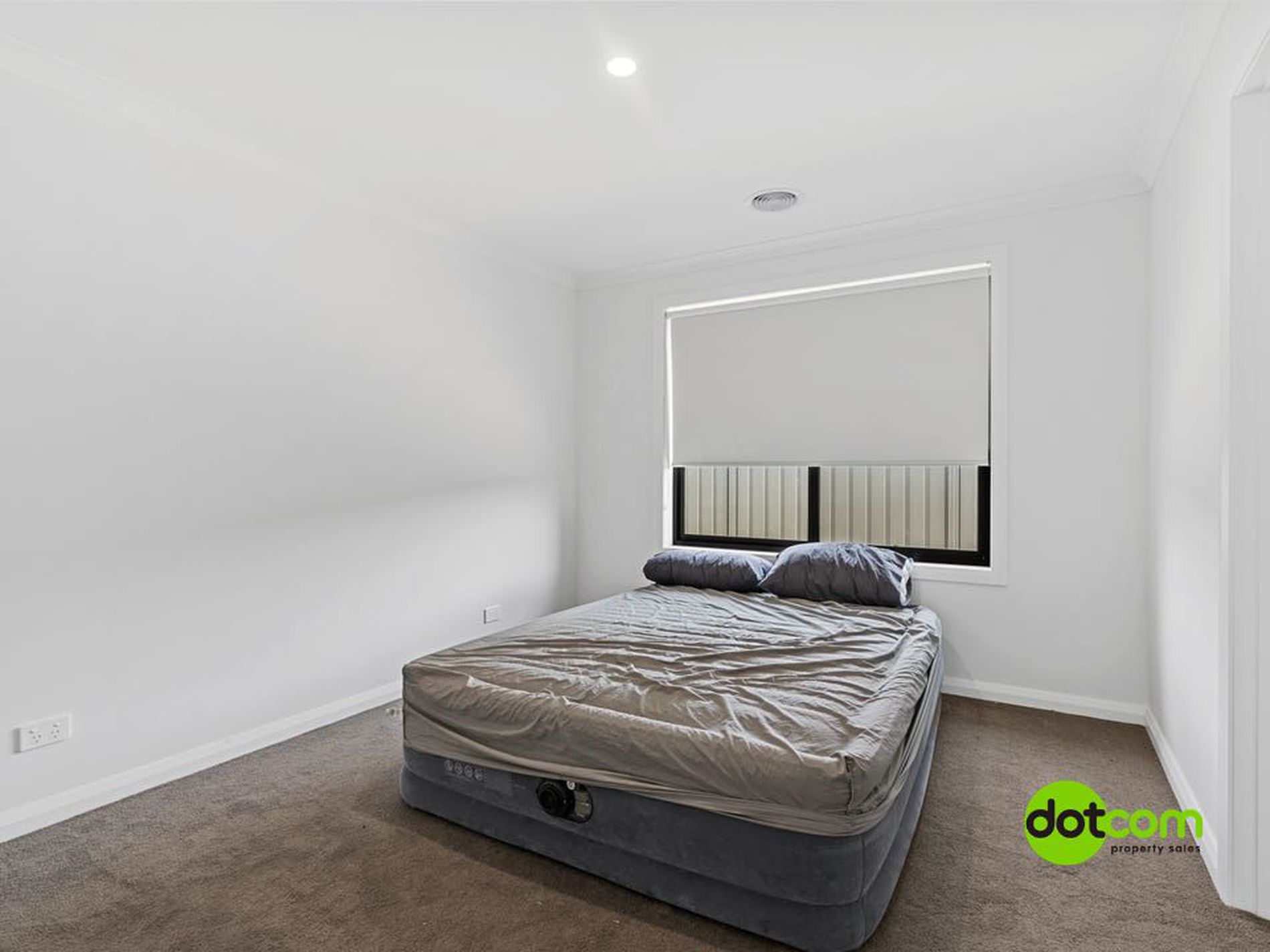 47 Lewis Crescent, Finley