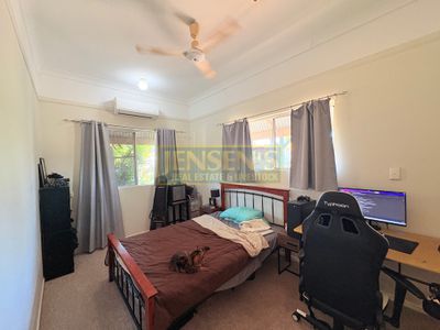 1 / 37 Hackett Terrace, Richmond Hill