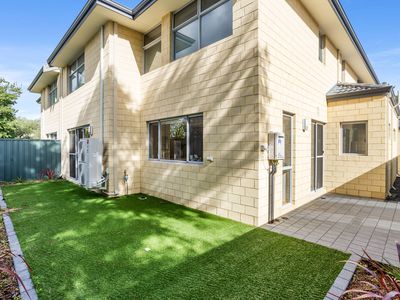 2 / 87 Hardey Road, Belmont