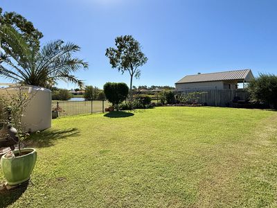 6 Bronton Way, Point Vernon